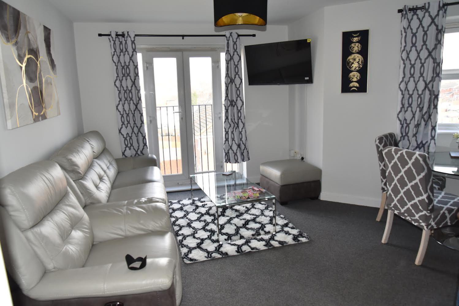 Spacious 1 Bedroom Apartment In Wigan Shevington Екстериор снимка